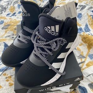 Adidas Cross Em Up 5k youth sneakers